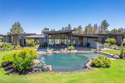 65040 Collins Road Bend OR 97703
