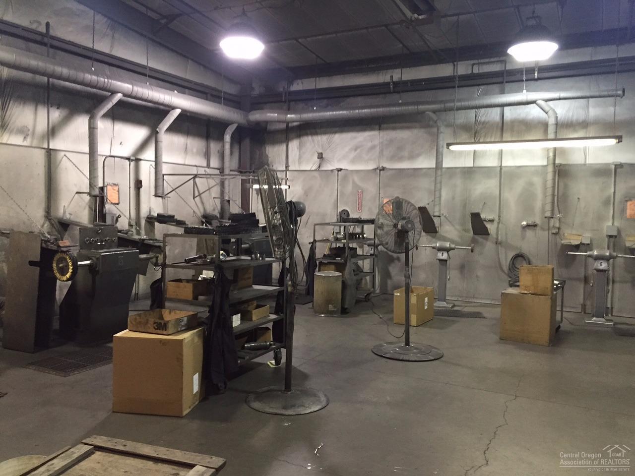 CLAB - Commercial Sale