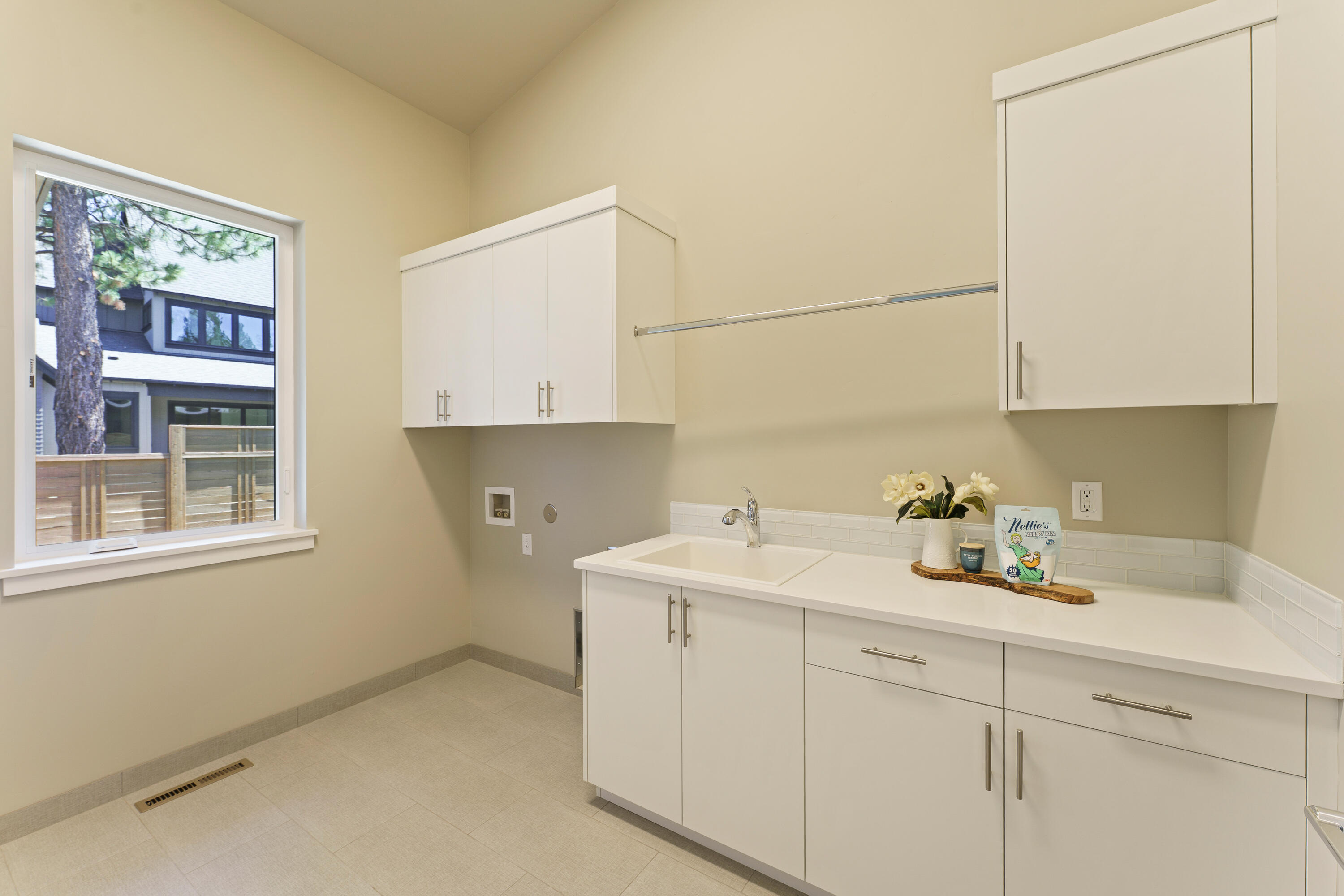 Discovery West Phase 6 & 7 - Residential