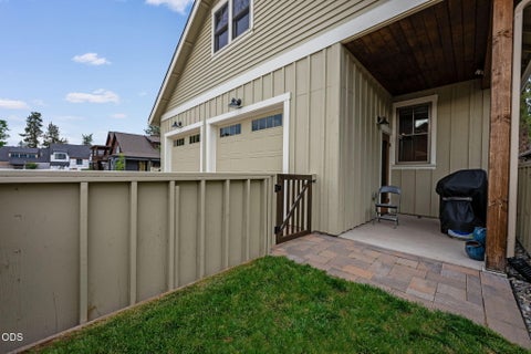 Tiny photo for 301 S Pine Street, Sisters, OR 97759 (MLS # 220224322)