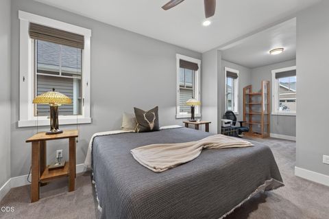 Tiny photo for 301 S Pine Street, Sisters, OR 97759 (MLS # 220224322)