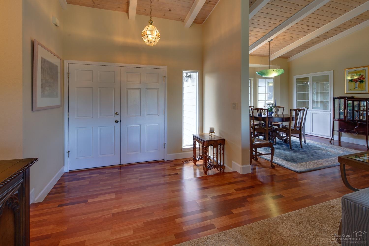 Eagle Crest - Residential