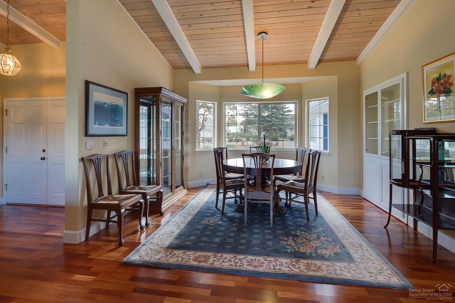 Eagle Crest - Residential