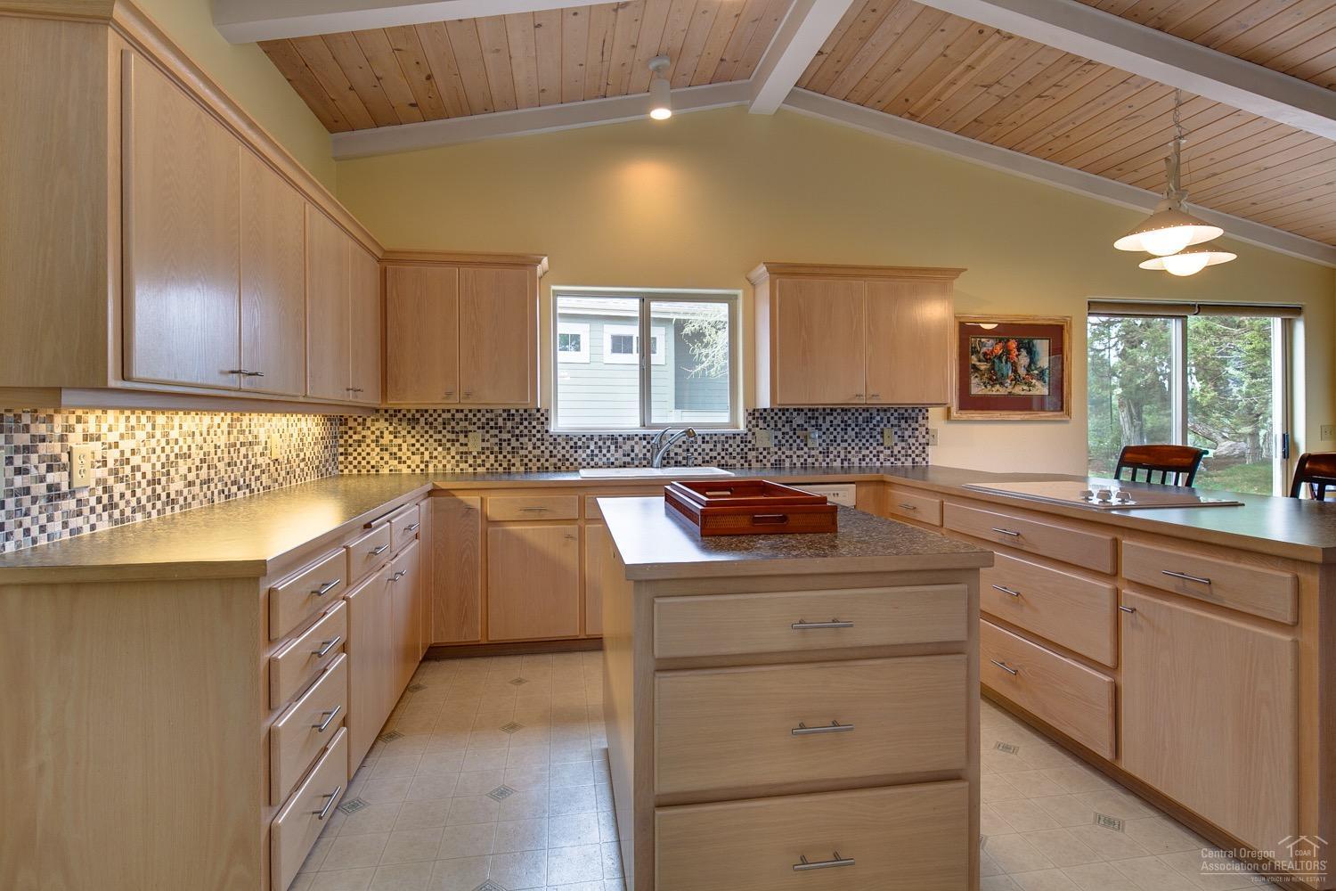 Eagle Crest - Residential