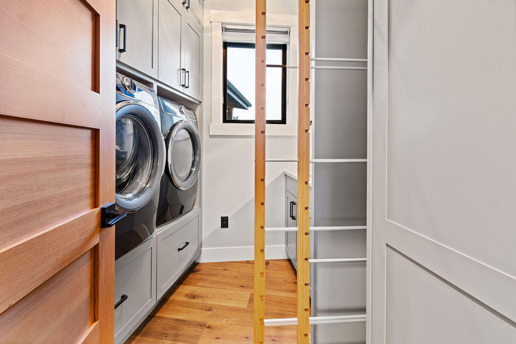 River Vale - Residential