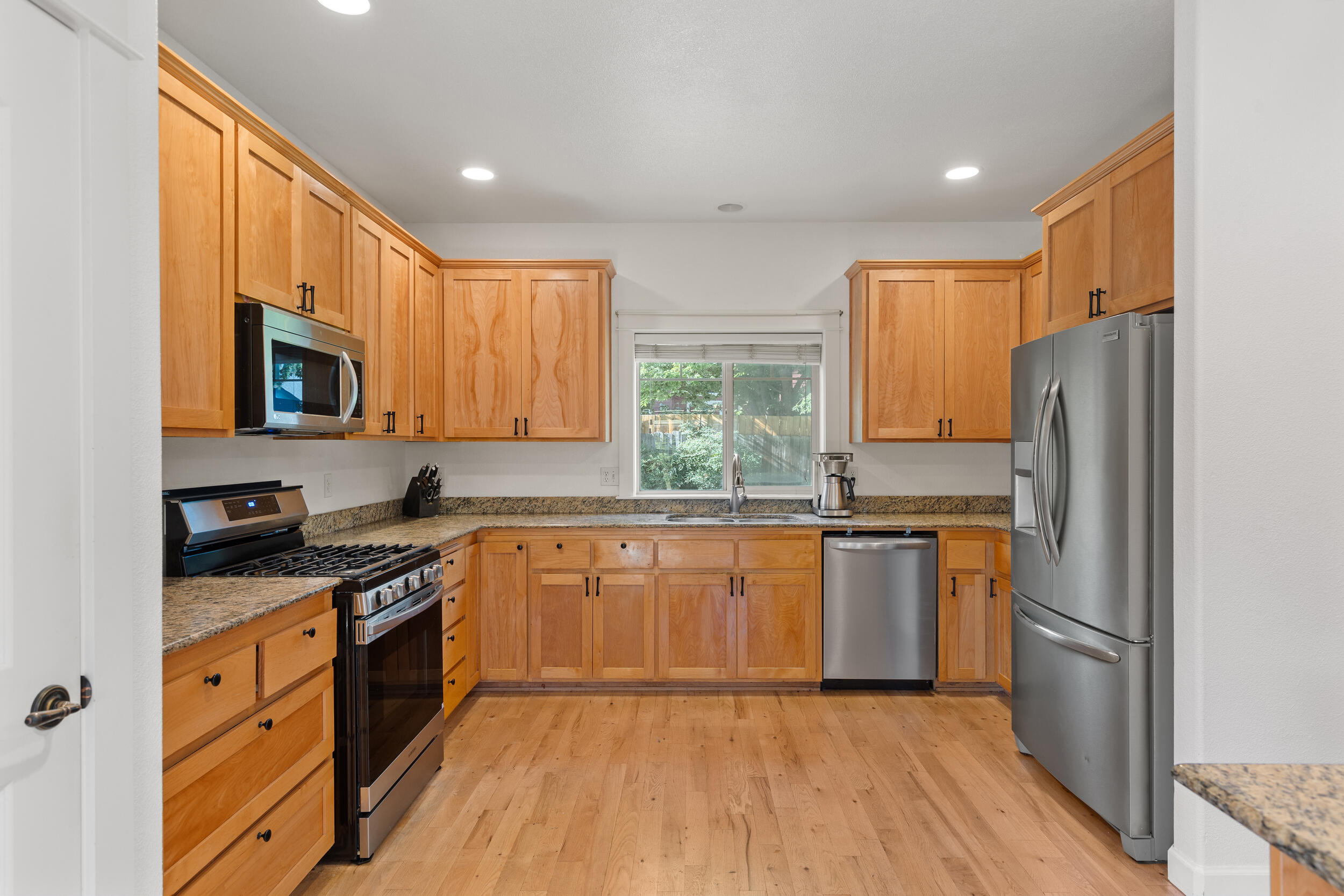 Kamerin Springs - Residential