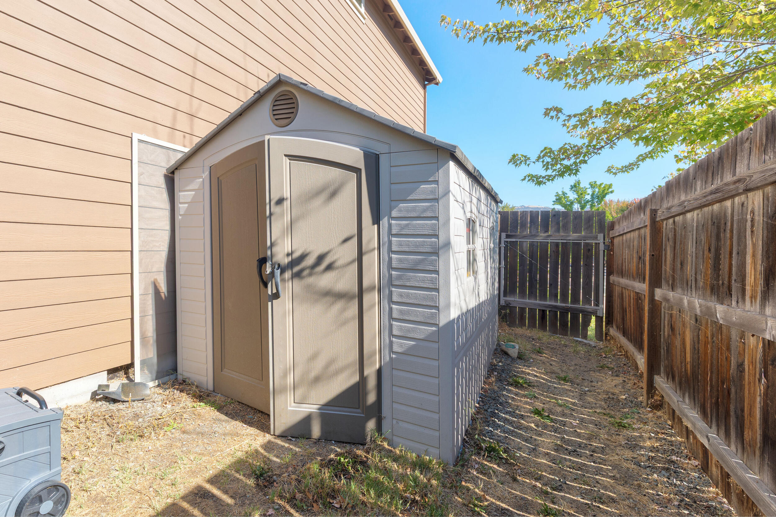 Kamerin Springs - Residential