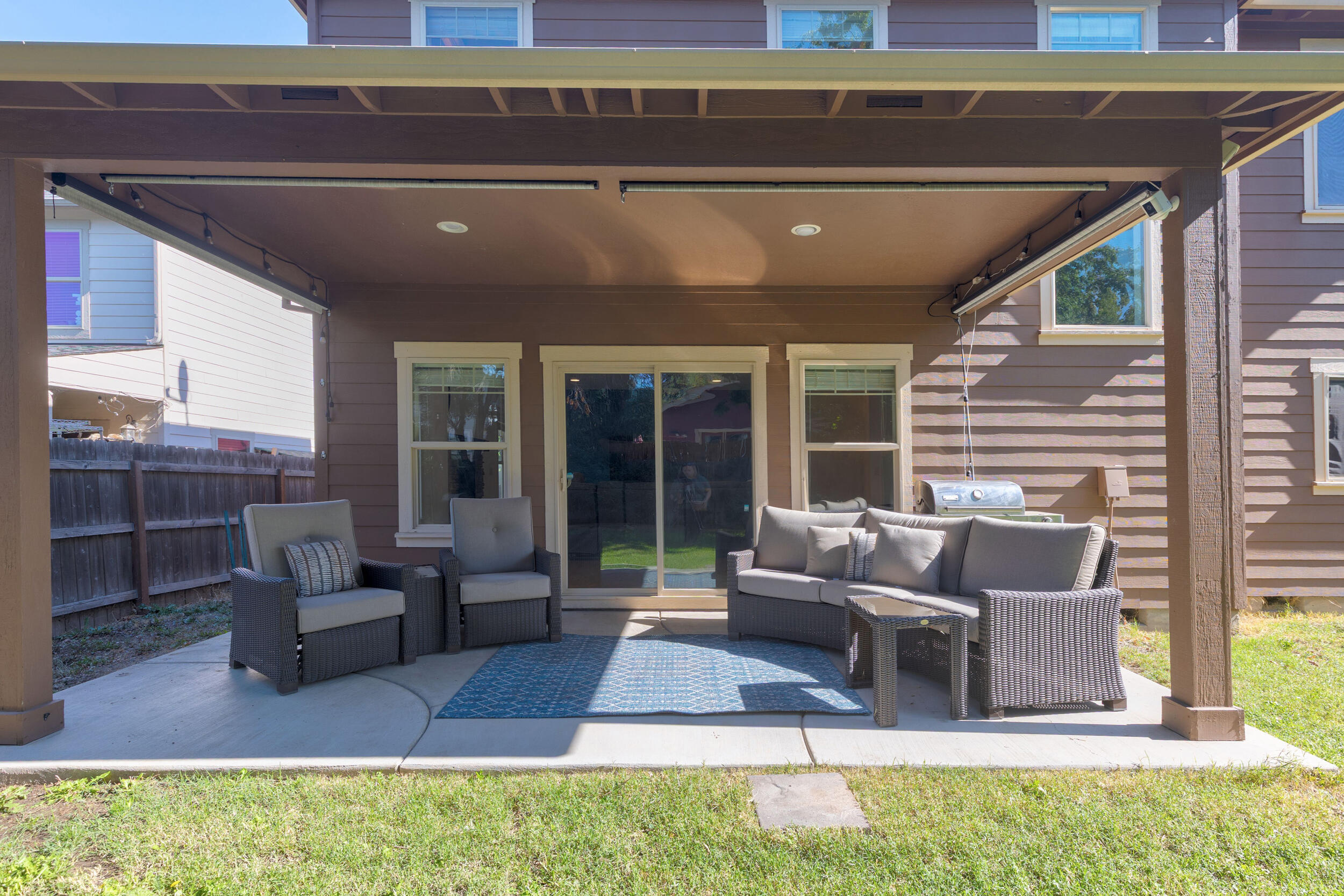 Kamerin Springs - Residential