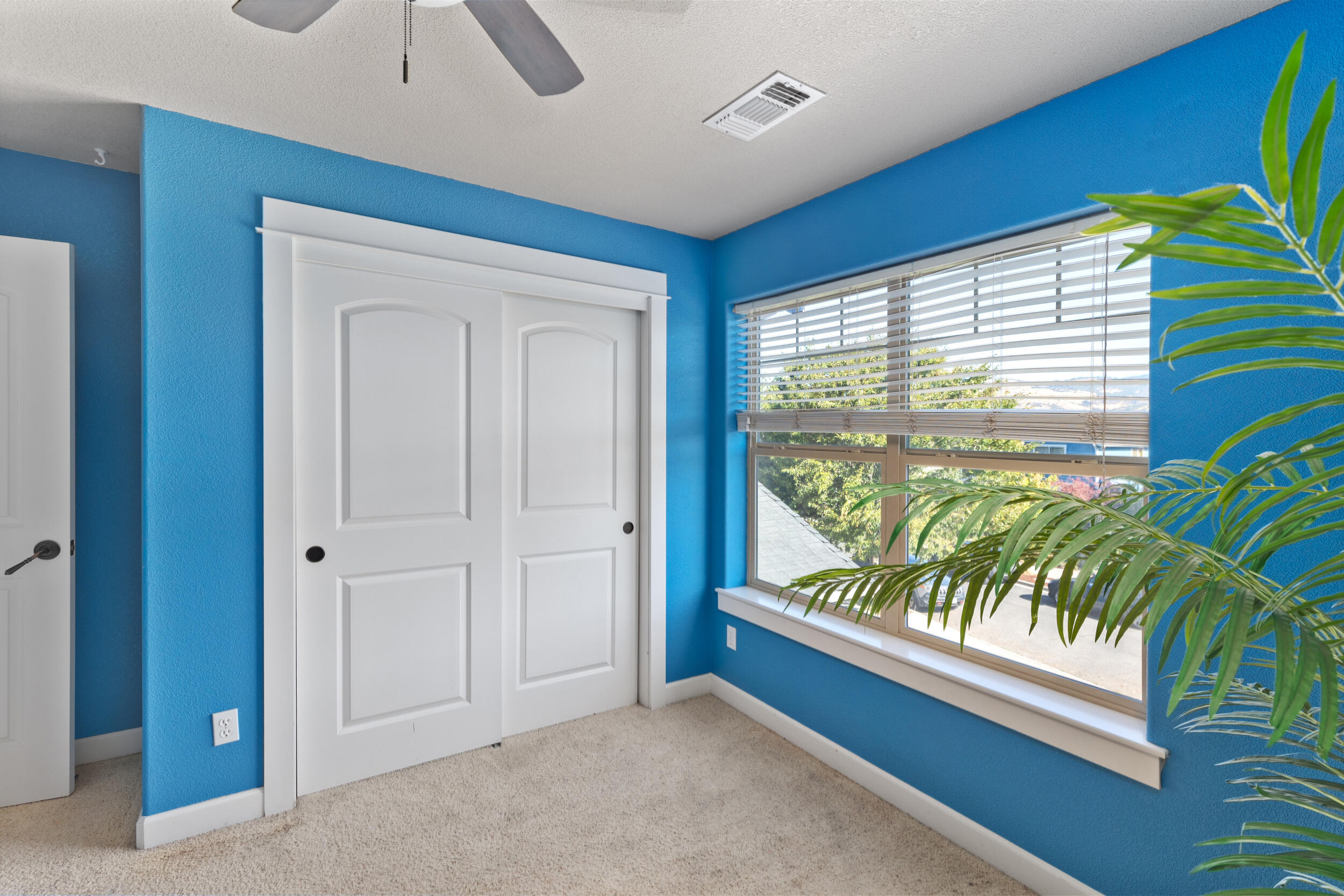 Kamerin Springs - Residential