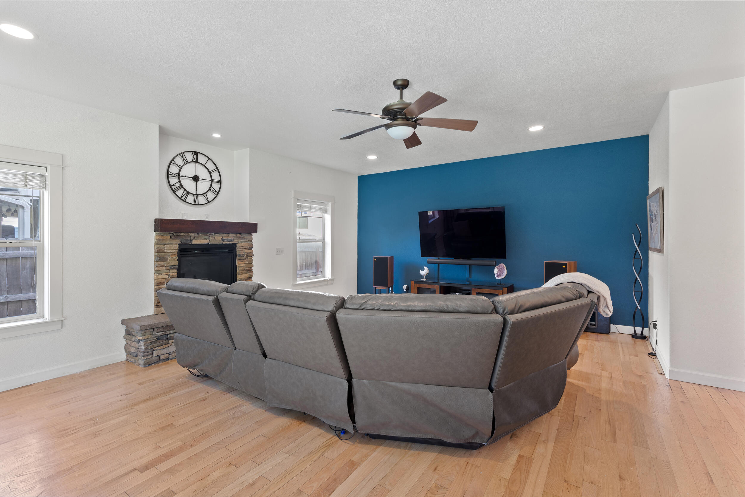 Kamerin Springs - Residential