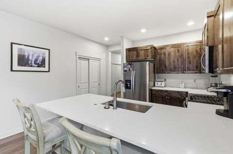 Tiny photo for 51905 Lumberman Lane, La Pine, OR 97739 (MLS # 220212741)