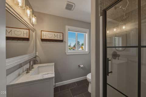 Tiny photo for 2813 NE North Pilot Butte Drive, Bend, OR 97701 (MLS # 220227056)