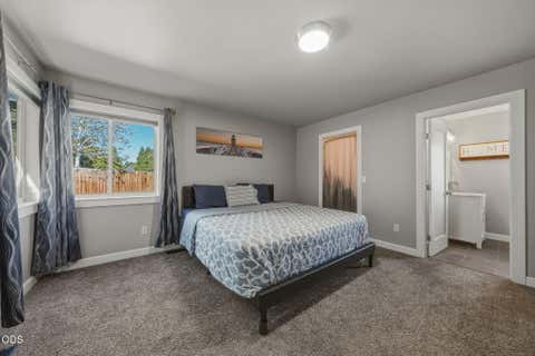 Tiny photo for 2813 NE North Pilot Butte Drive, Bend, OR 97701 (MLS # 220227056)