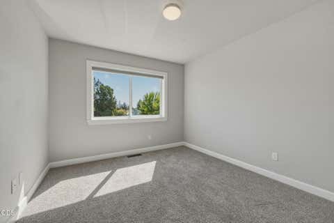 Tiny photo for 2813 NE North Pilot Butte Drive, Bend, OR 97701 (MLS # 220227056)