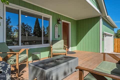 Tiny photo for 2813 NE North Pilot Butte Drive, Bend, OR 97701 (MLS # 220227056)