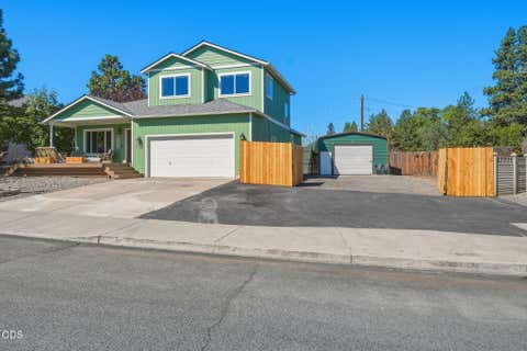 Tiny photo for 2813 NE North Pilot Butte Drive, Bend, OR 97701 (MLS # 220227056)