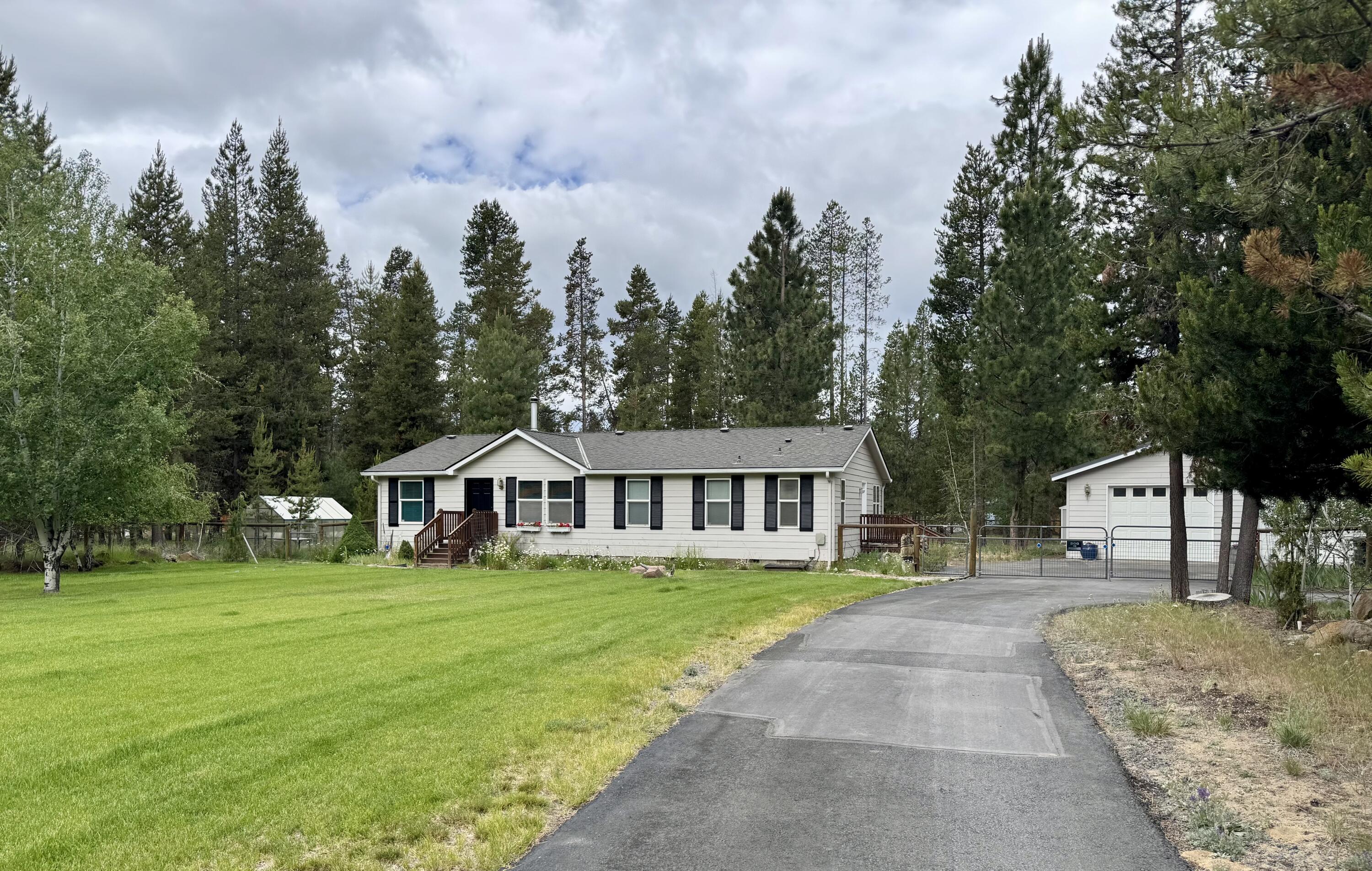 Forest View - Residential
