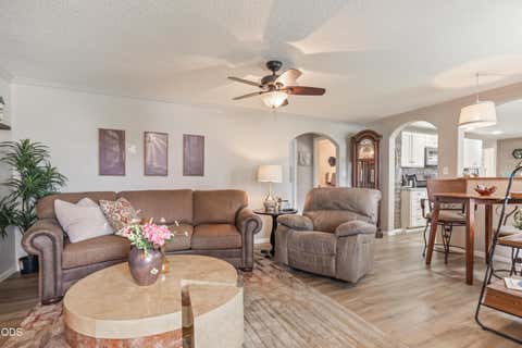 Tiny photo for 751 NE Lookout Avenue, Prineville, OR 97754 (MLS # 220224134)