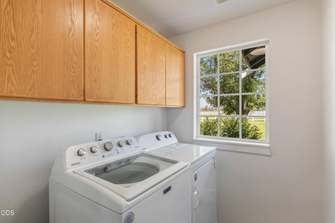 Tiny photo for 7070 NE Juniper Ridge Road, Redmond, OR 97756 (MLS # 220226758)