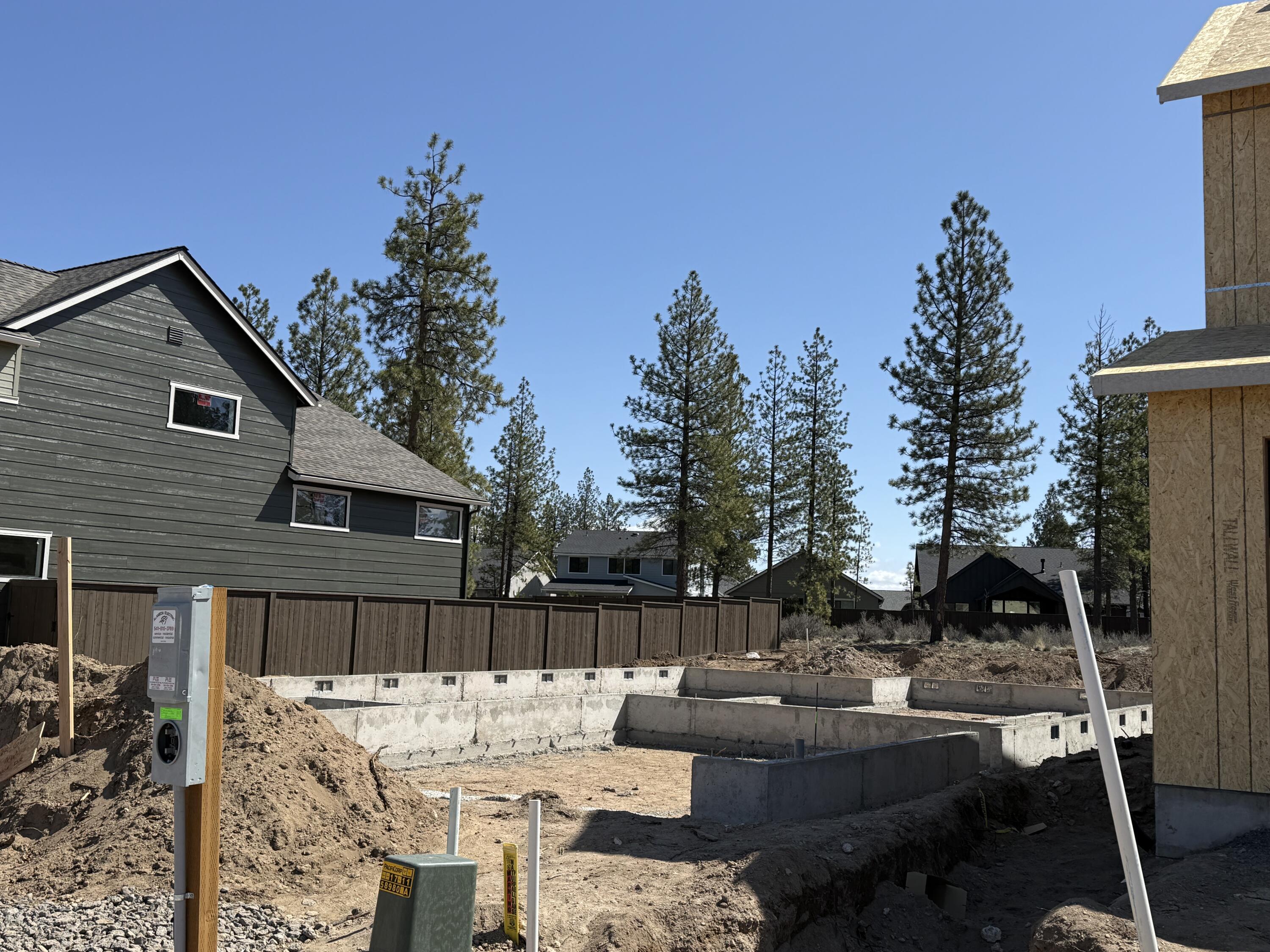 1384 NW Ochoa Drive