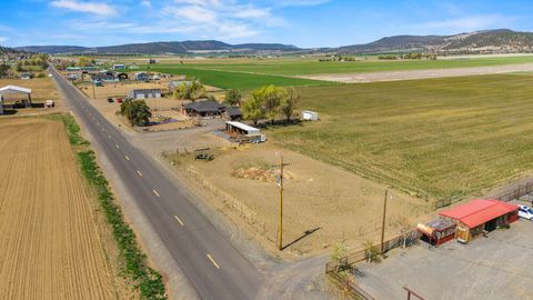 Tiny photo for 32585 Transformer Rd, Malin, OR 97632 (MLS # 220219751)