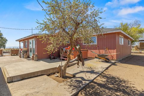 Tiny photo for 32585 Transformer Rd, Malin, OR 97632 (MLS # 220219751)