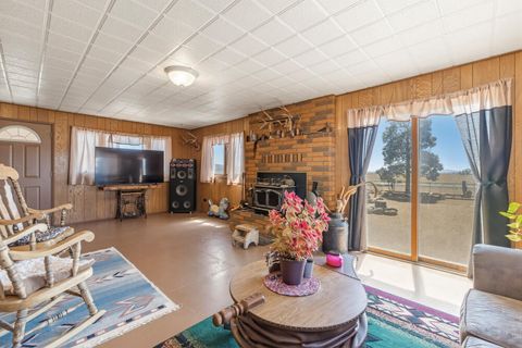 Tiny photo for 32585 Transformer Rd, Malin, OR 97632 (MLS # 220219751)