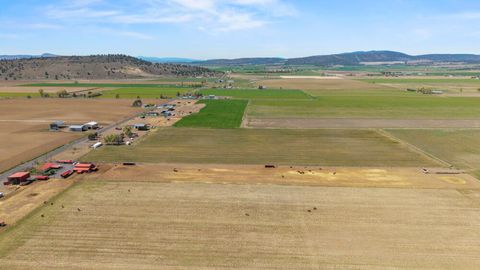 Tiny photo for 32585 Transformer Rd, Malin, OR 97632 (MLS # 220219751)