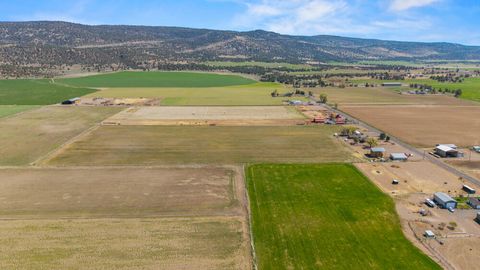 Tiny photo for 32585 Transformer Rd, Malin, OR 97632 (MLS # 220219751)