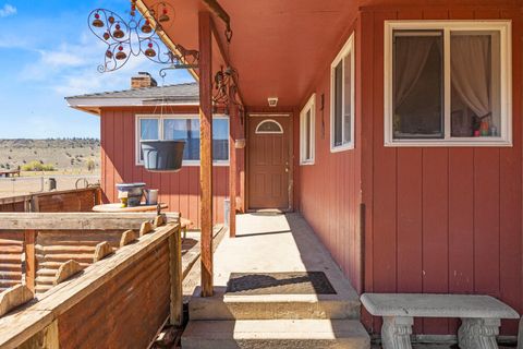 Tiny photo for 32585 Transformer Rd, Malin, OR 97632 (MLS # 220219751)