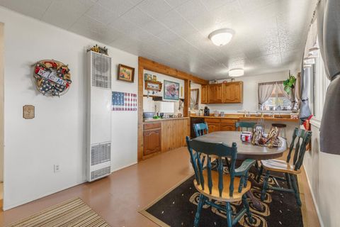 Tiny photo for 32585 Transformer Rd, Malin, OR 97632 (MLS # 220219751)
