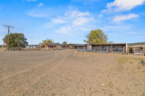 Tiny photo for 32585 Transformer Rd, Malin, OR 97632 (MLS # 220219751)