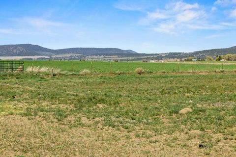 Tiny photo for 32585 Transformer Rd, Malin, OR 97632 (MLS # 220219751)