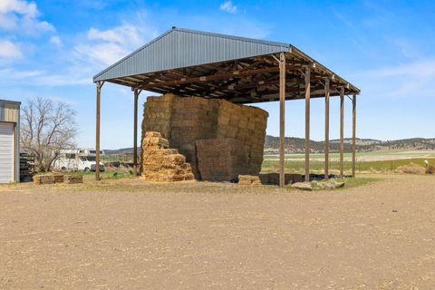 Tiny photo for 32585 Transformer Rd, Malin, OR 97632 (MLS # 220219751)