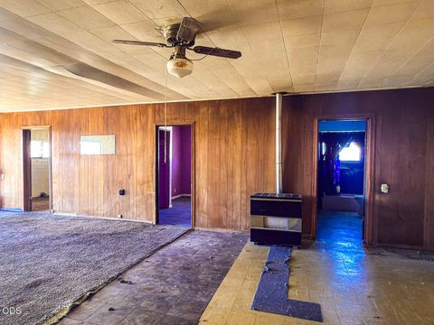 Tiny photo for 3126 Delaware Avenue, Klamath Falls, OR 97603 (MLS # 220223110)