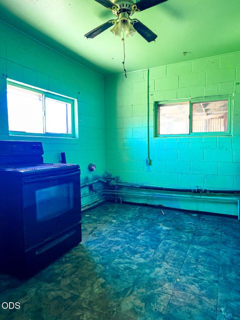 Tiny photo for 3126 Delaware Avenue, Klamath Falls, OR 97603 (MLS # 220223110)
