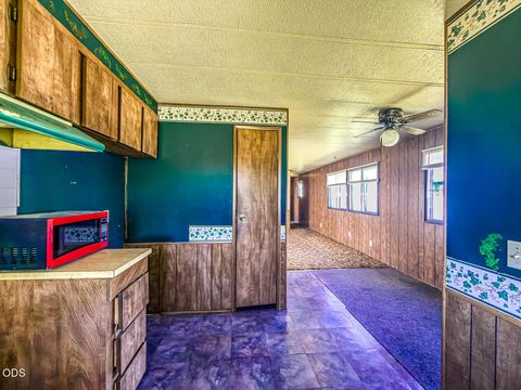 Tiny photo for 3126 Delaware Avenue, Klamath Falls, OR 97603 (MLS # 220223110)