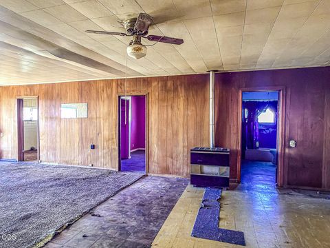 Tiny photo for 3126 Delaware Avenue, Klamath Falls, OR 97603 (MLS # 220223110)