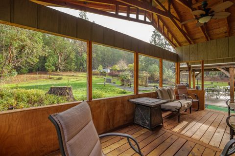 Tiny photo for 9728 Lower River Road, Grants Pass, OR 97526 (MLS # 220217139)