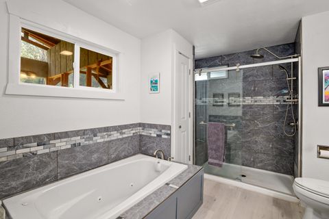 Tiny photo for 9728 Lower River Road, Grants Pass, OR 97526 (MLS # 220217139)