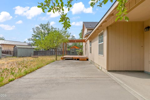 Tiny photo for 2030 SW 28th Court, Redmond, OR 97756 (MLS # 220224342)