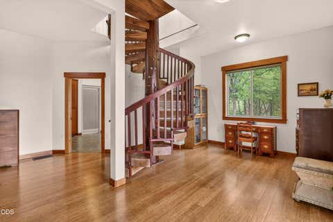 Tiny photo for 22494 Jefferson Road, Ashland, OR 97520 (MLS # 220223401)