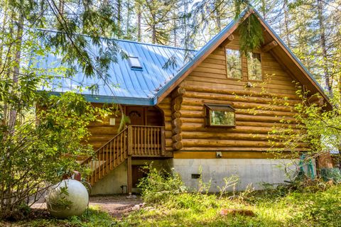 Tiny photo for 58200 E Marmot Road, Sandy, OR 97055 (MLS # 220220024)
