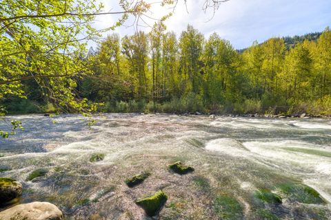 Tiny photo for 58200 E Marmot Road, Sandy, OR 97055 (MLS # 220220024)