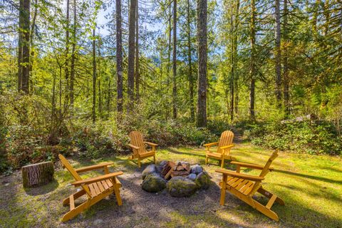 Tiny photo for 58200 E Marmot Road, Sandy, OR 97055 (MLS # 220220024)