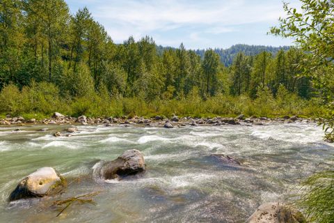 Tiny photo for 58200 E Marmot Road, Sandy, OR 97055 (MLS # 220220024)