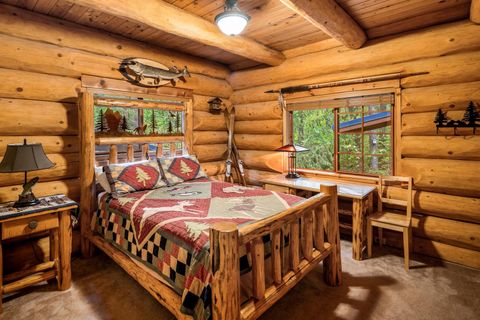 Tiny photo for 58200 E Marmot Road, Sandy, OR 97055 (MLS # 220220024)