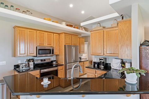 Tiny photo for 1095 Ingalls Lane, Grants Pass, OR 97527 (MLS # 220216879)