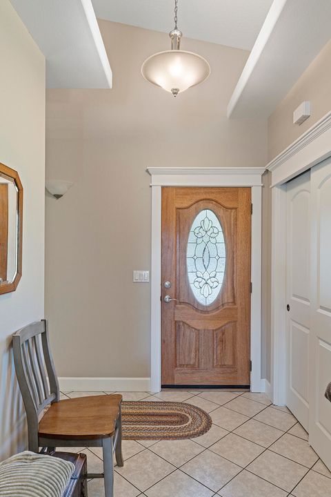 Tiny photo for 1095 Ingalls Lane, Grants Pass, OR 97527 (MLS # 220216879)