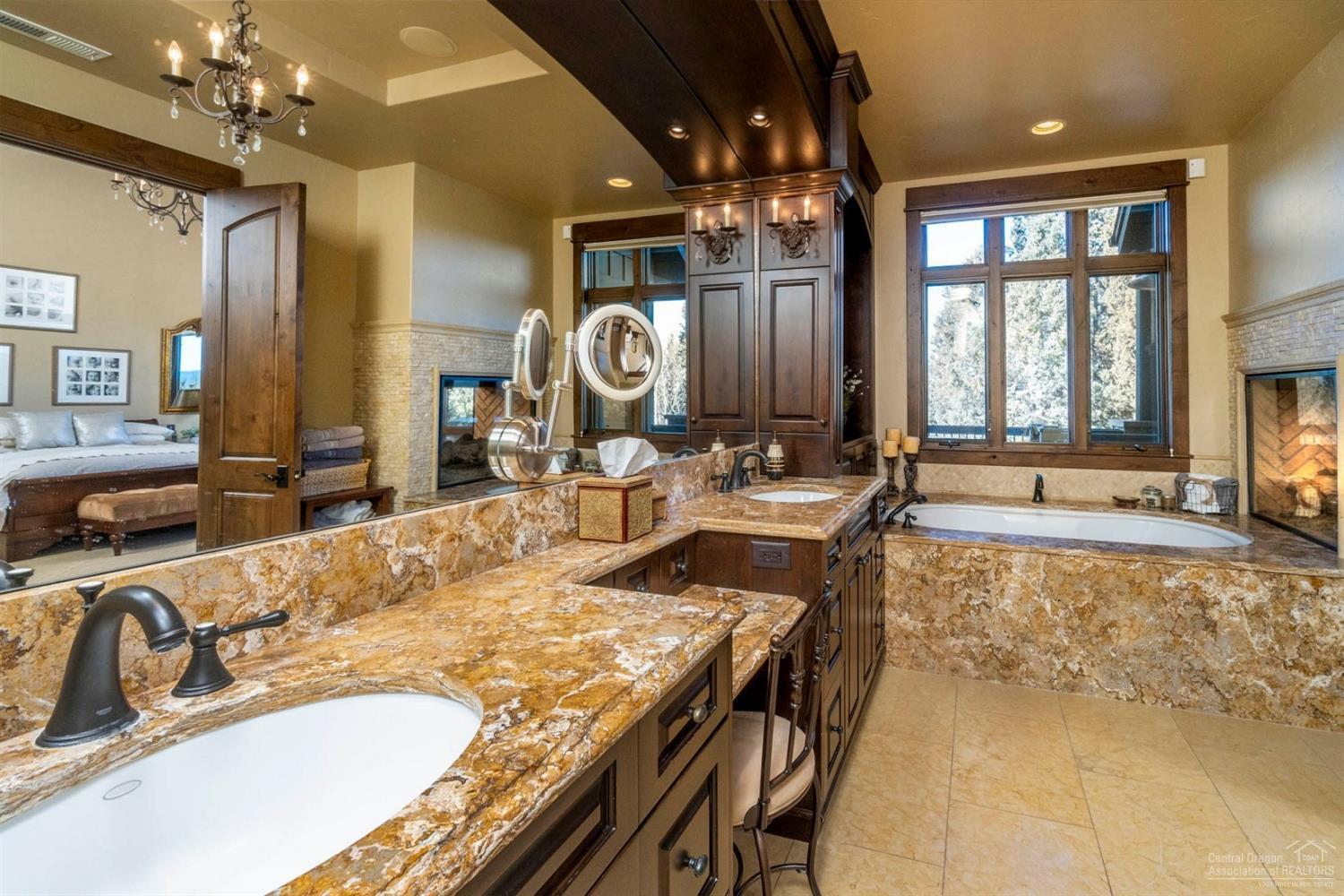 Awbrey Butte - Residential